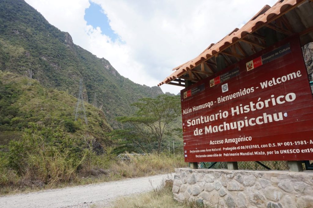 Droga z Hidroelectrica do miejscowości Aguas Calientes pod Machu Picchu