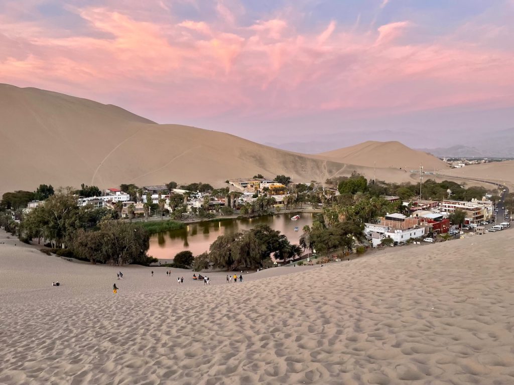 Oaza Huacachina (Peru)