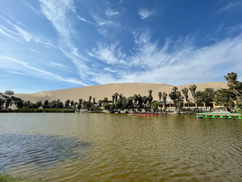 Oaza Huacachina (Peru)